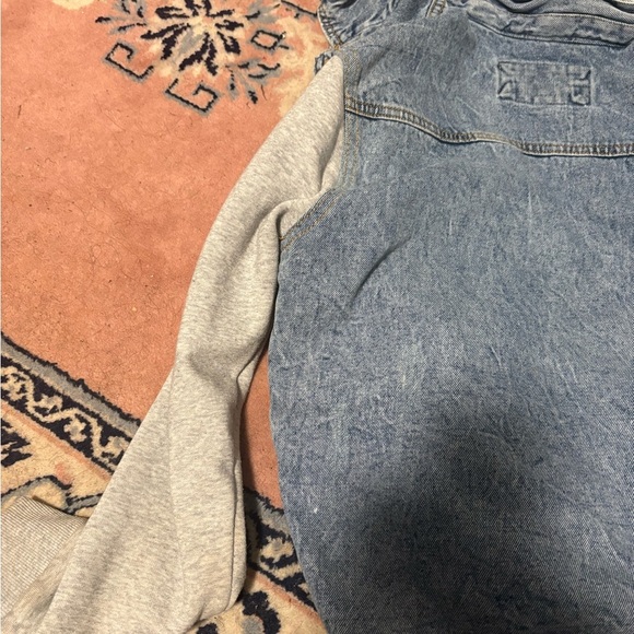 Urban Heritage Blue and Gray Denim Hoodie Jacket - Picture 6 of 9